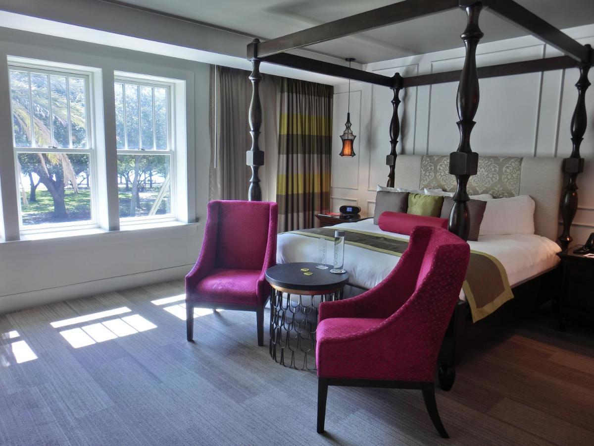 The Birchwood Hotel St. Petersburg Ngoại thất bức ảnh