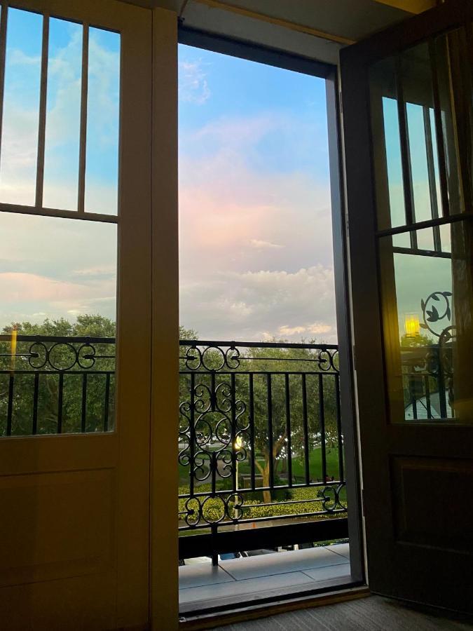 The Birchwood Hotel St. Petersburg Ngoại thất bức ảnh