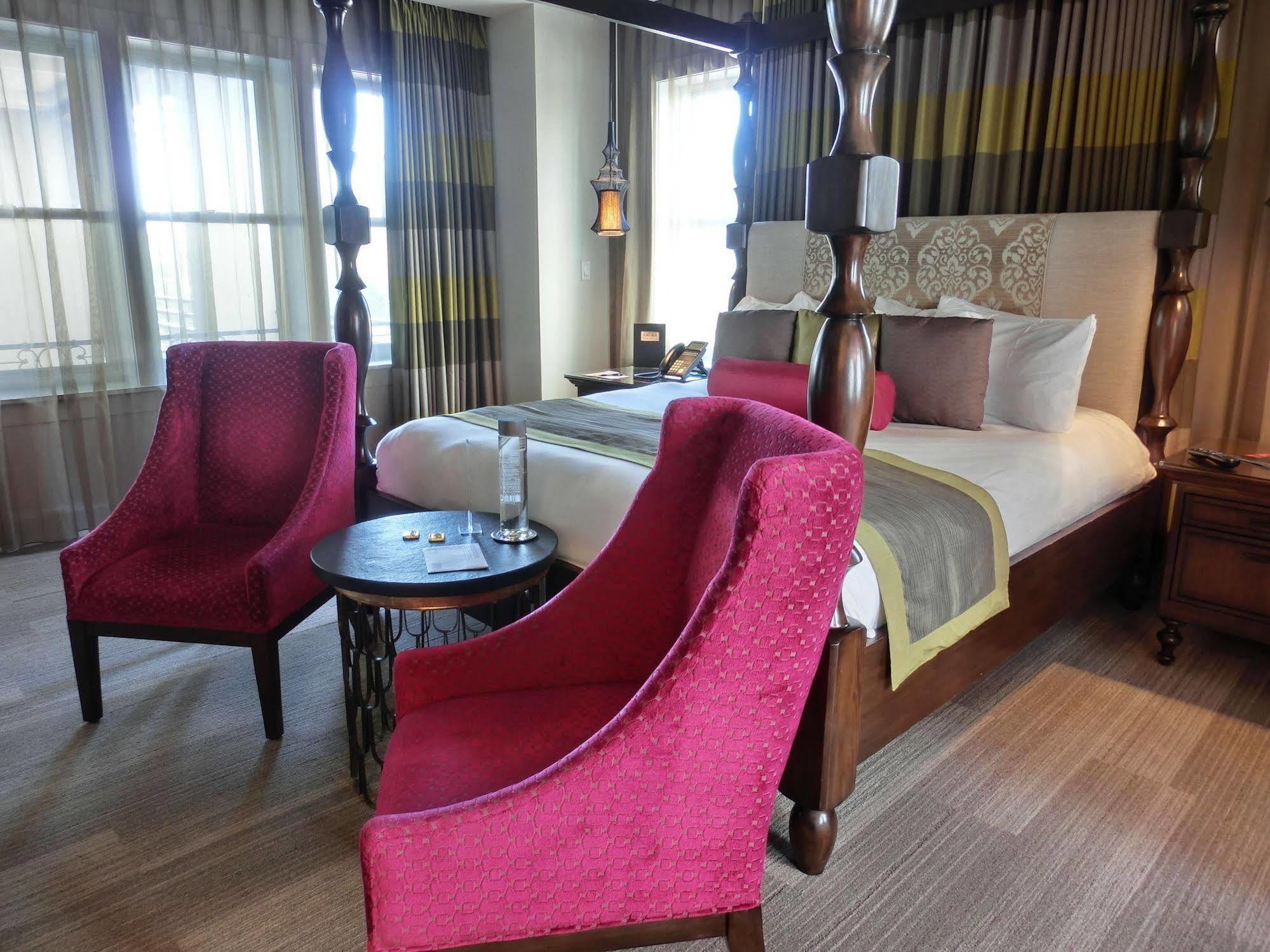 The Birchwood Hotel St. Petersburg Ngoại thất bức ảnh